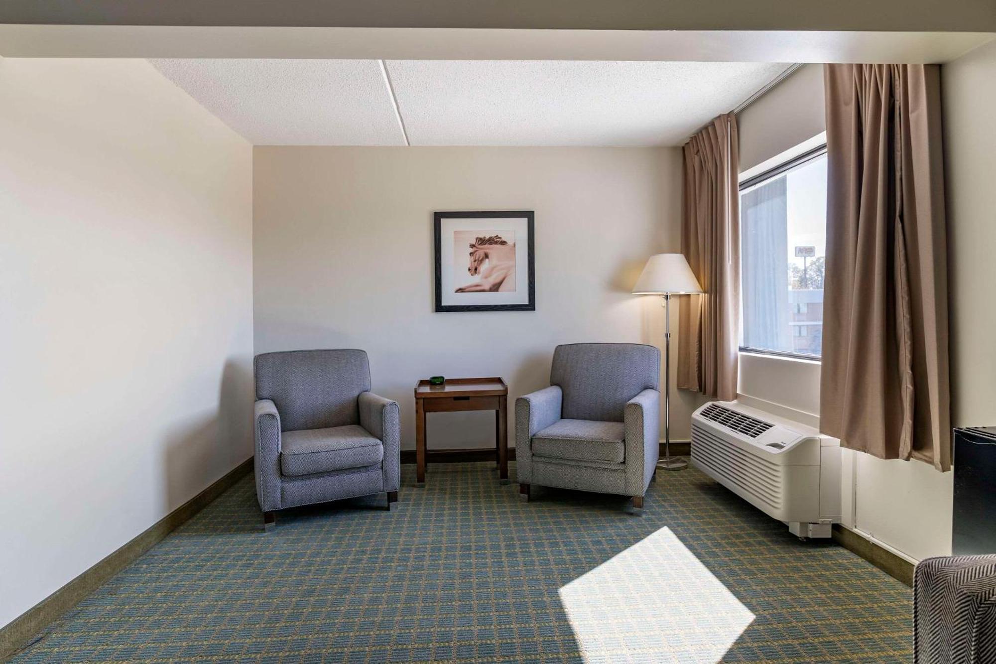 Quality Inn Lexington -Horse Park Eksteriør bilde